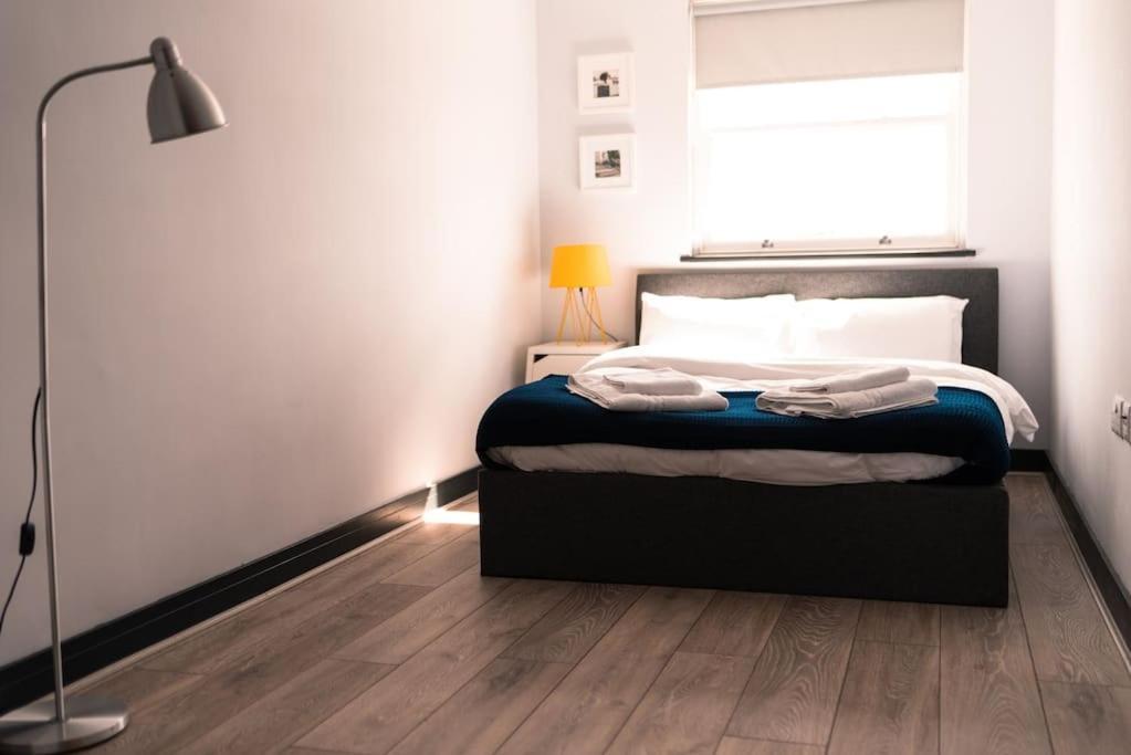 The Sunset Apartment - Margate Beach - By Goldex Coastal Breaks 外观 照片